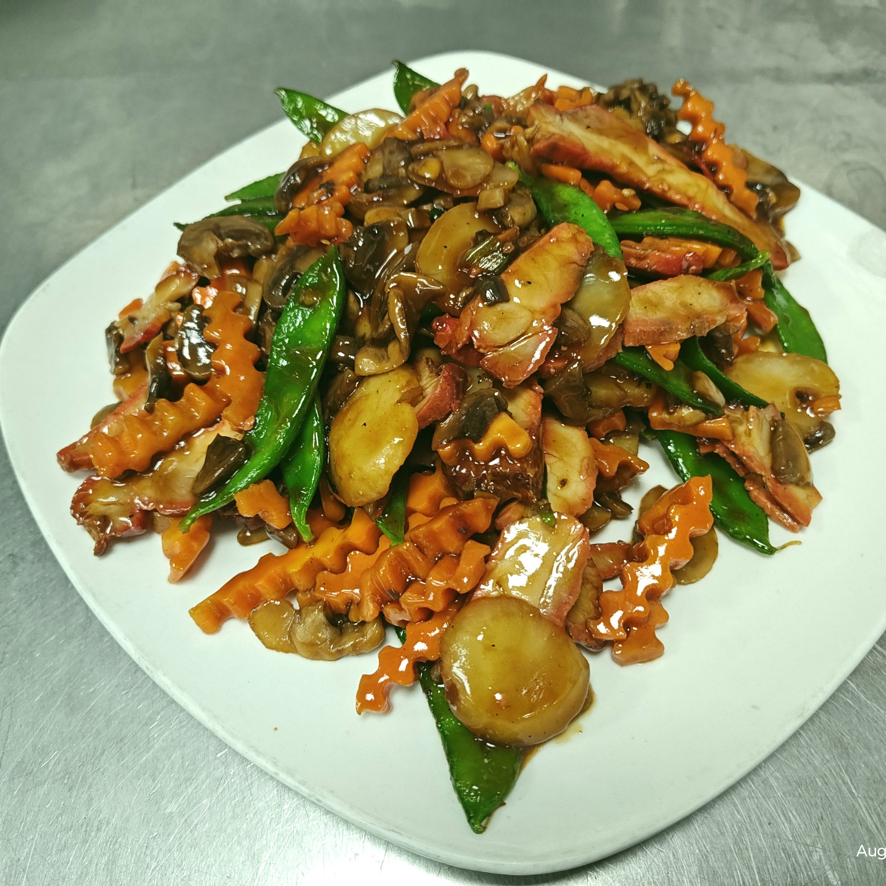 Roast Pork with Fresh Mushrooms.